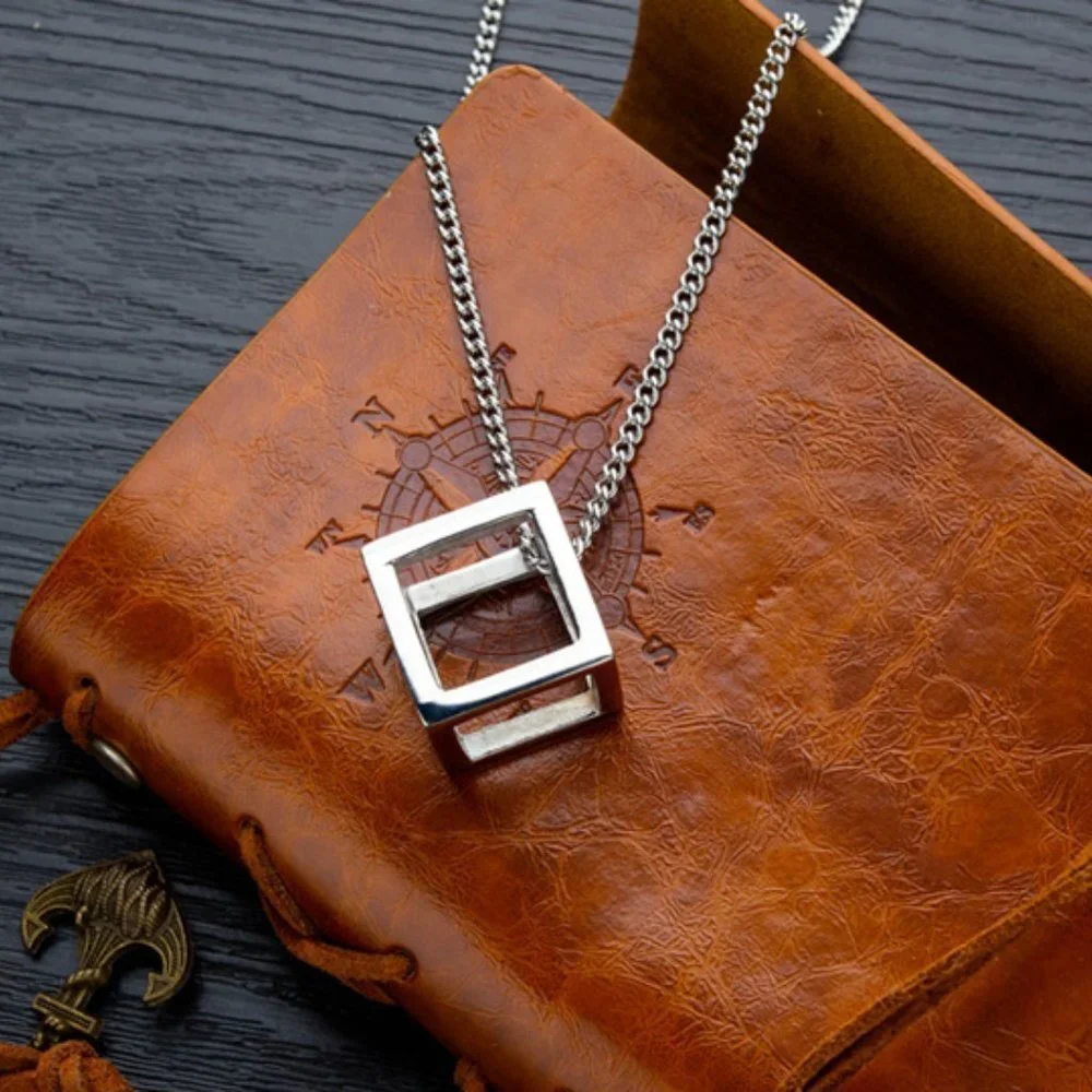 ❤️Fashion Style Simple Square Hollow Out Small Box Pendant Necklace,N90201P157